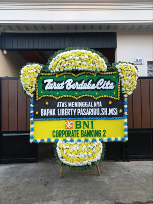 Papan Bunga Duka di Pulau Gorom